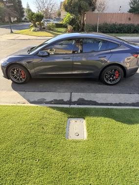 2023 Tesla Model 3 Base