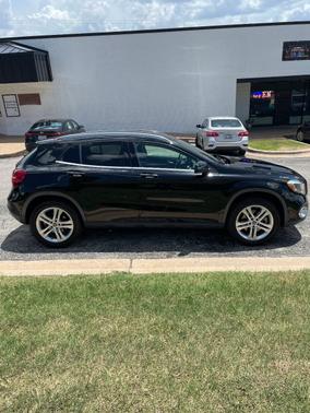 Black 2019 Mercedes-Benz GLA 250 Base