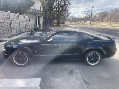 2005 Ford Mustang GT