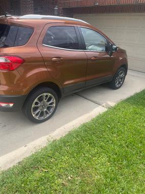 Brown 2018 Ford EcoSport Titanium