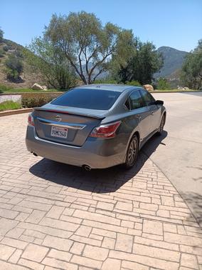Gray 2015 Nissan Altima 2.5 S