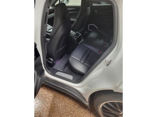 Photo 4 of 10 of 2018 Porsche Panamera Sport Turismo 4S