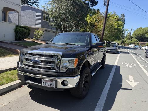 Blue 2014 Ford F-150 XLT