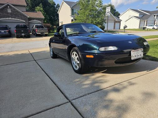 Blue 1997 Mazda MX-5 Miata Base