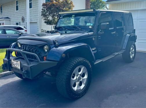 2013 Jeep Wrangler Unlimited Sahara
