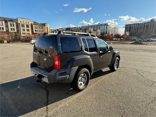 2010 Nissan Xterra X