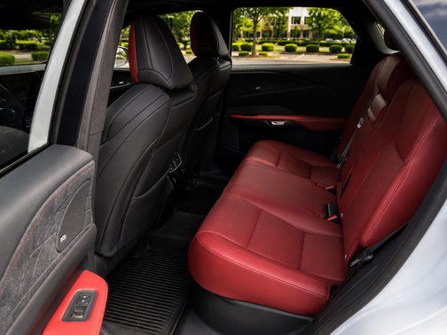 White 2024 Lexus RX 350 F SPORT Handling