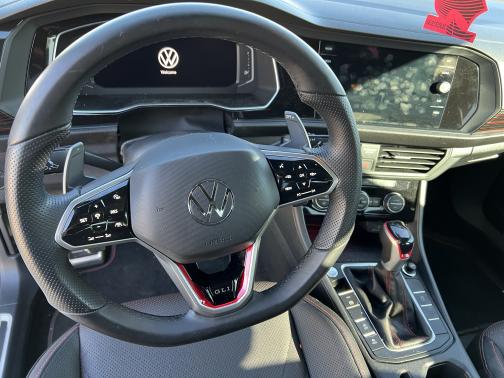 Photo 6 of 6 of 2022 Volkswagen Jetta GLI 2.0T Autobahn