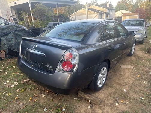 2005 Nissan Altima 3.5 SL