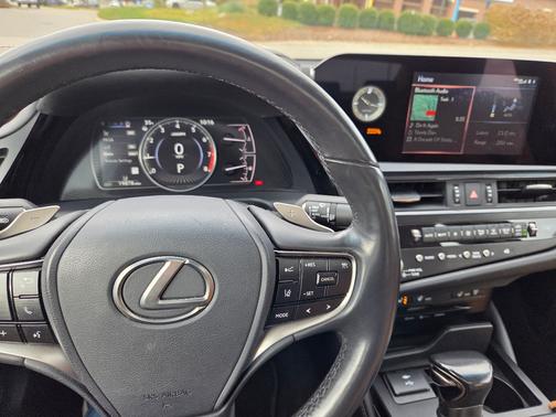 2022 Lexus ES 350 Base