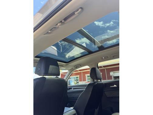 2021 Volkswagen Atlas 3.6L SE w/Technology