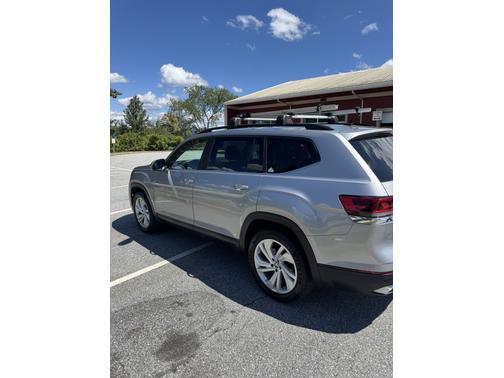 2021 Volkswagen Atlas 3.6L SE w/Technology