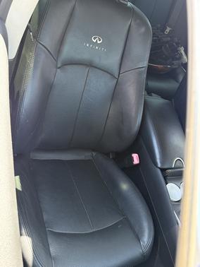 White 2012 INFINITI G25 Journey