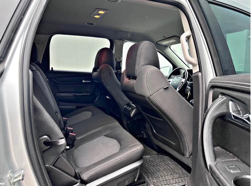 2015 Chevrolet Traverse 2LT