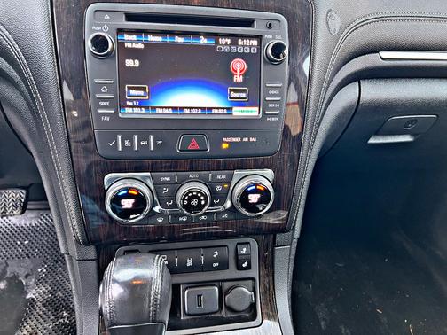 2015 Chevrolet Traverse 2LT