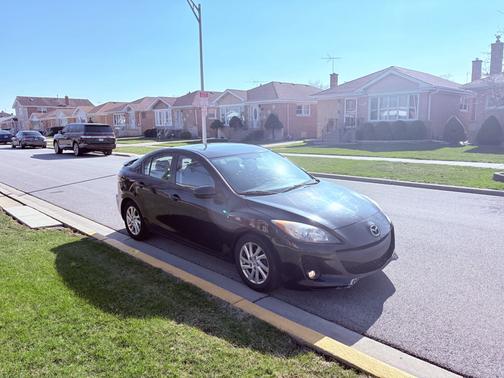 2012 Mazda Mazda3 i Grand Touring