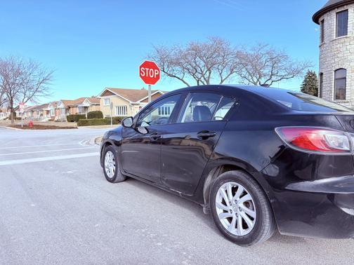 2012 Mazda Mazda3 i Grand Touring