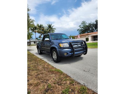 2004 Toyota Tundra SR5 Access Cab
