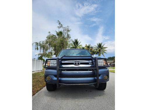 2004 Toyota Tundra SR5 Access Cab