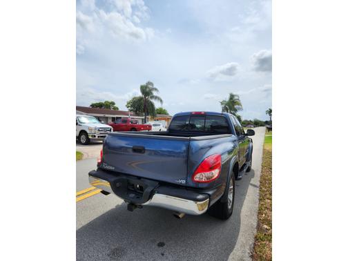 2004 Toyota Tundra SR5 Access Cab