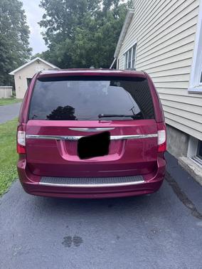 Red 2016 Chrysler Town & Country Touring