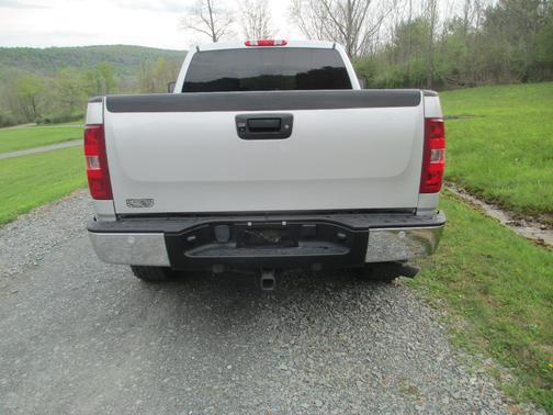 Silver 2011 Chevrolet Silverado 1500 LT