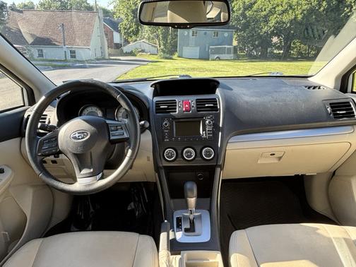 White 2013 Subaru Impreza 2.0i Limited