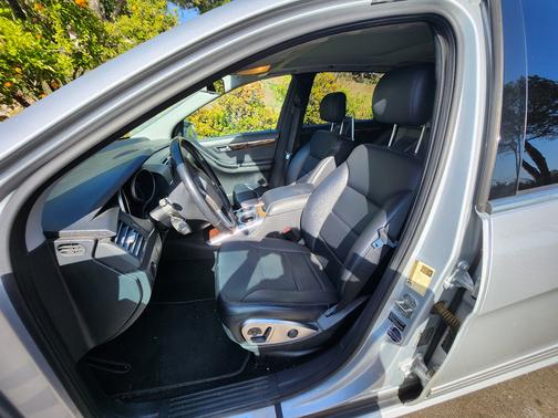 Silver 2012 Mercedes-Benz R-Class R 350