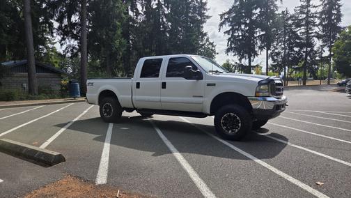 2002 Ford F-250 Lariat Crew Cab Super Duty