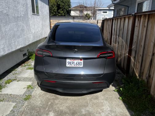 2023 Tesla Model Y RWD