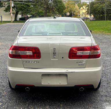 Beige 2007 Lincoln MKZ Base