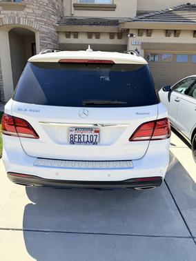 White 2019 Mercedes-Benz GLE 400 4MATIC