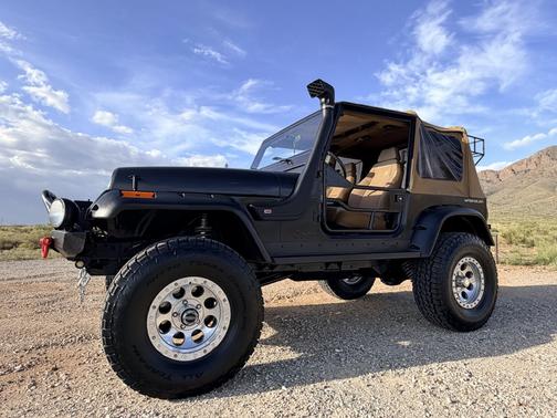 Black 1995 Jeep Wrangler SE 4WD