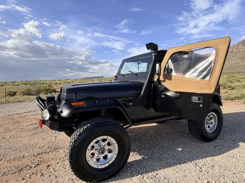 Black 1995 Jeep Wrangler SE 4WD