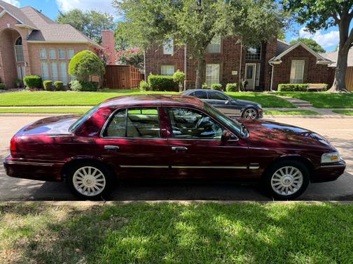2009 Mercury Grand Marquis LS