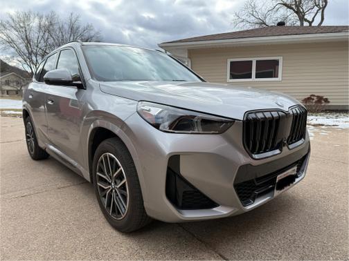 2024 BMW X1 xDrive 28i