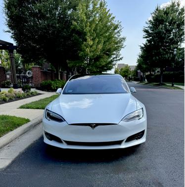 2017 Tesla Model S 75