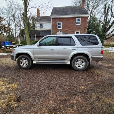 2001 Toyota 4Runner SR5