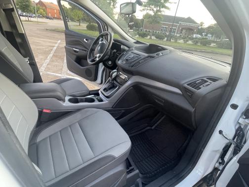 2015 Ford C-Max Hybrid SE