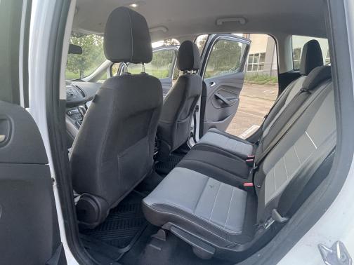 2015 Ford C-Max Hybrid SE