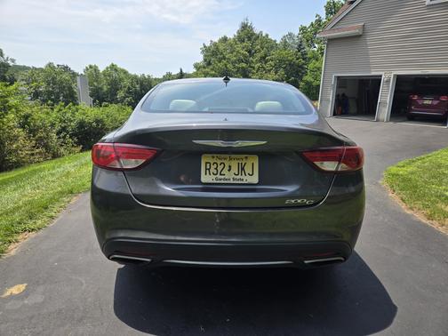 2015 Chrysler 200 C