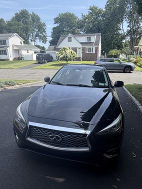 Black 2018 INFINITI Q50 3.0t LUXE
