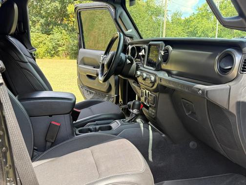 Black 2023 Jeep Wrangler Freedom
