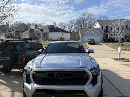 2024 Toyota Tacoma TRD Off Road