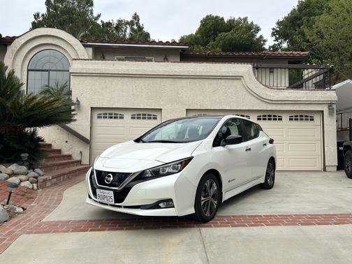 2018 Nissan Leaf SV