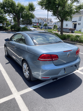 Blue 2012 Volkswagen Eos Komfort