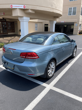 Blue 2012 Volkswagen Eos Komfort