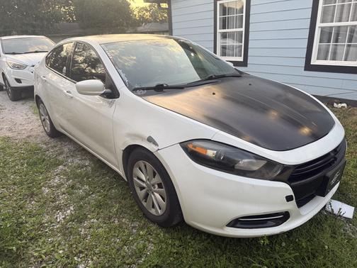 White 2014 Dodge Dart SXT