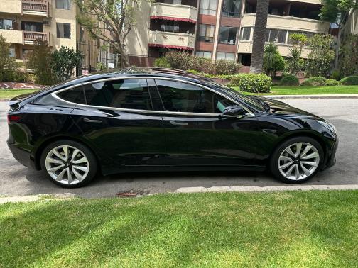 2019 Tesla Model 3 Long Range