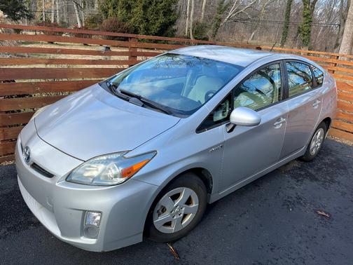 2010 Toyota Prius I